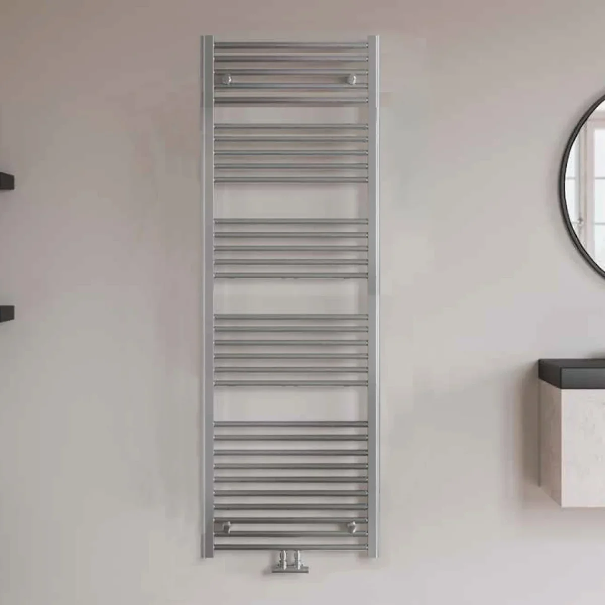 Termoarredo idraulico modello Bolzano 1785×600 dritto con attacchi centrali 50 mm – Cromo